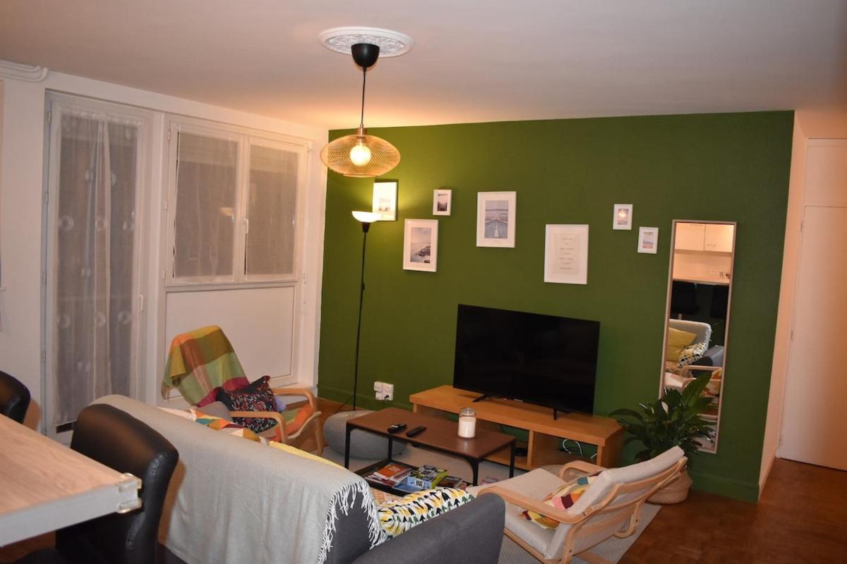 Appartement Lumineux 3 Chambres - Villeurbanne Gratte Ciel ภายนอก รูปภาพ