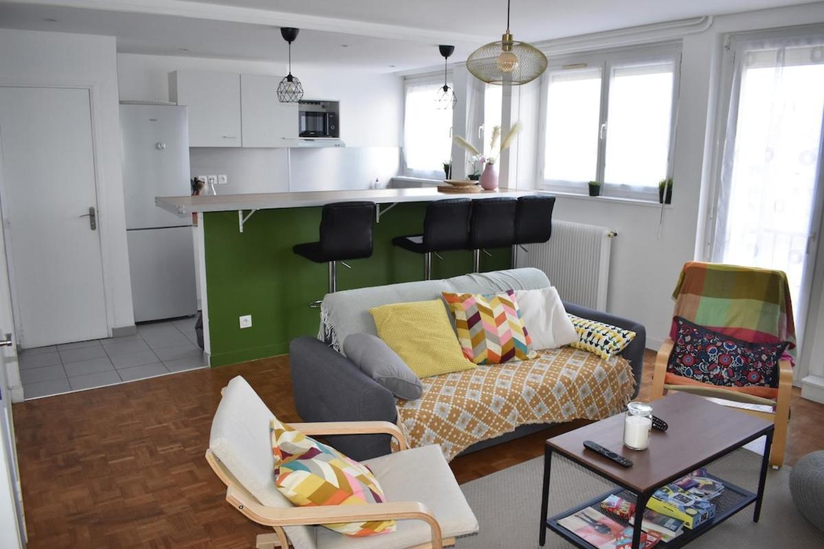 Appartement Lumineux 3 Chambres - Villeurbanne Gratte Ciel ภายนอก รูปภาพ